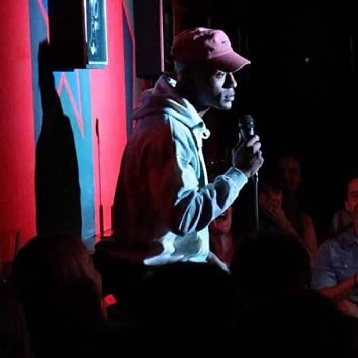 SHOREDITCH COMEDY + BOTTLE OF PROSECCO events