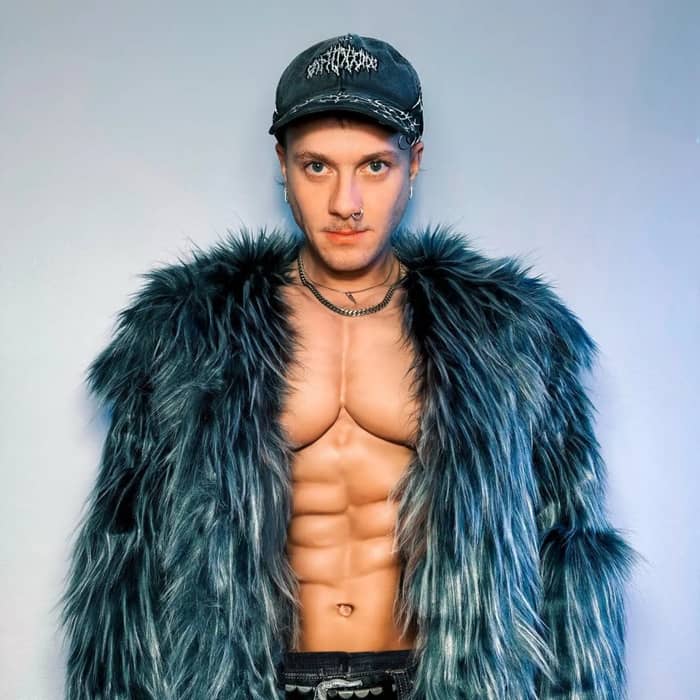 Justin Tinderdate cover image