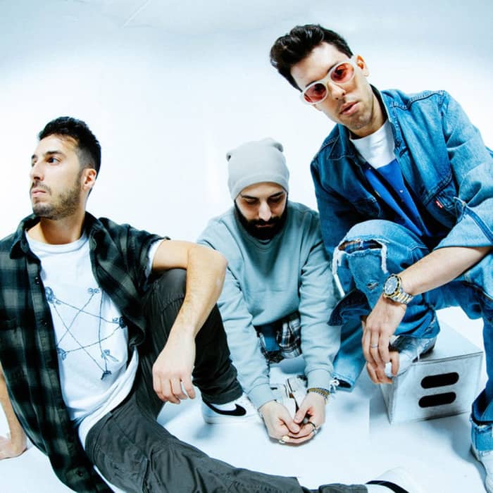 Cash Cash cover image