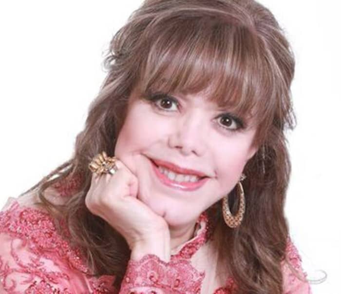 Yolanda Del Rio cover image