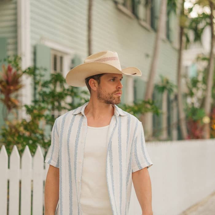 Dustin Lynch cover image