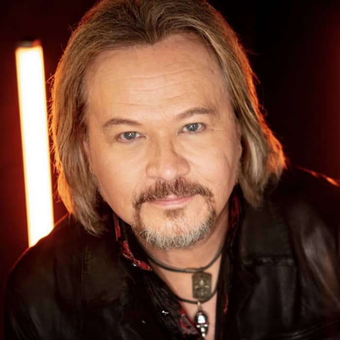Travis Tritt cover image
