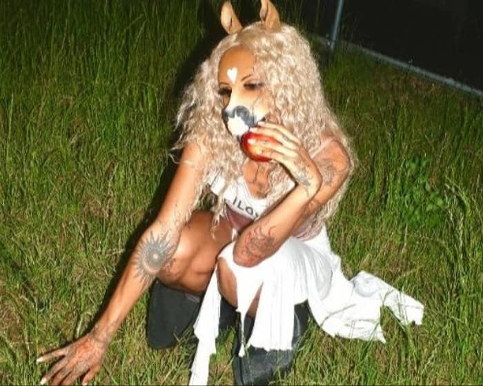 HorsegiirL tickets