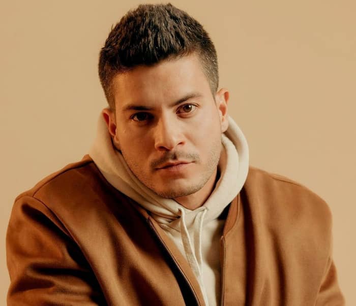 Arthur Aguiar cover image