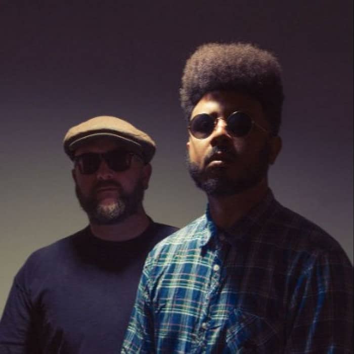 Blu & Exile