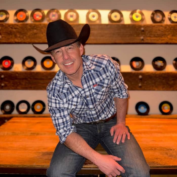 Aaron Watson cover image