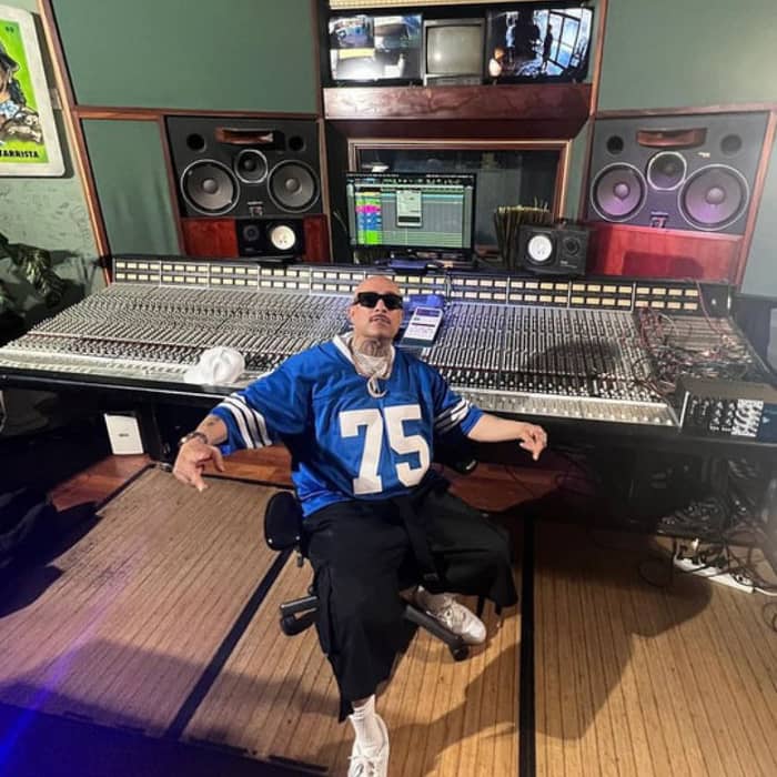 Mr. Capone-E cover image