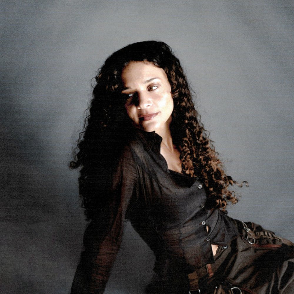 Erika de Casier tickets | 2026-2027 Tour dates | Buy & sell | Tixel