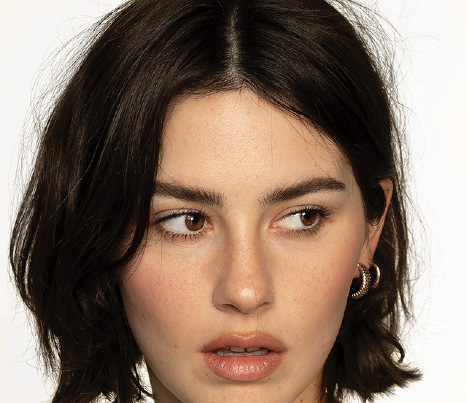 Gracie Abrams Announces 'The Look at My Life' Tour in Support of Upcoming Album 'Daughter from Hell'