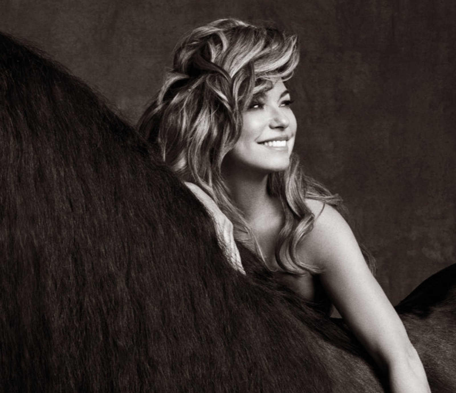 Shania Twain Embraces Menopause as a 'Blessing' After Years of Body Image Struggles